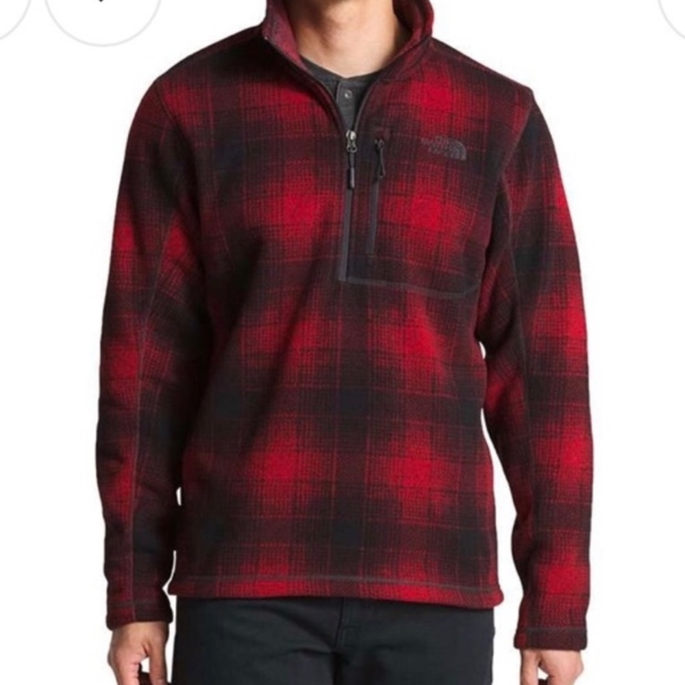 The Northface Men’s Novelty Gordon Lyons 1/4 zip